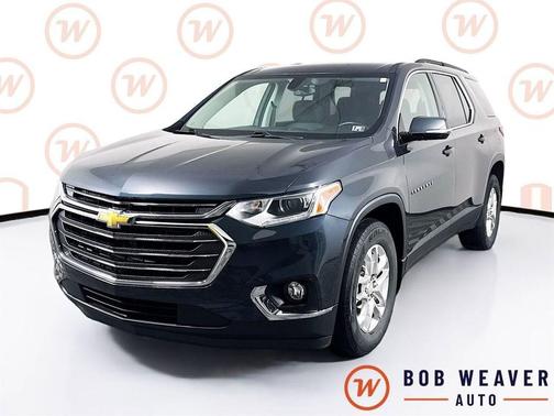 Graphite Metallic 2019 Chevrolet Traverse LT Cloth