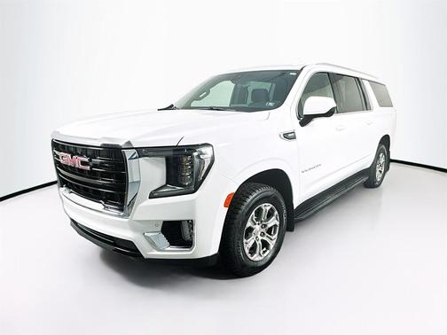 2022 GMC Yukon XL SLE