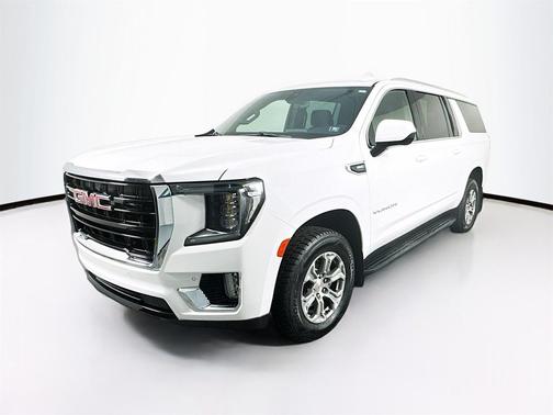 2022 GMC Yukon XL SLE