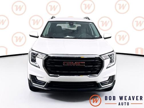 Summit White 2023 GMC Terrain SLE