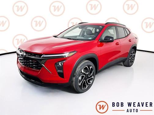 Apex Red 2026 Chevrolet Trax FWD 2RS