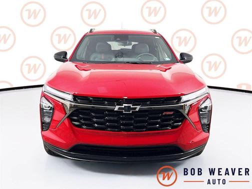 Apex Red 2026 Chevrolet Trax FWD 2RS