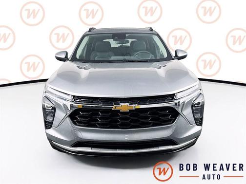 Sterling Gray Metallic 2026 Chevrolet Trax LT