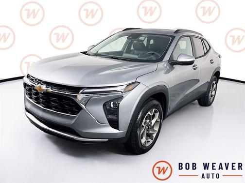 Sterling Gray Metallic 2026 Chevrolet Trax LT