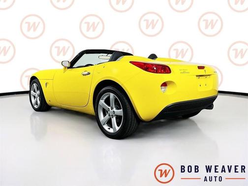 Mean (Yellow) 2007 Pontiac Solstice Base