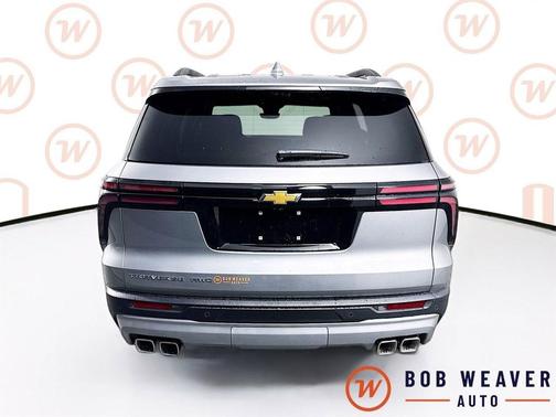 Sterling Gray Metallic 2026 Chevrolet Traverse LT