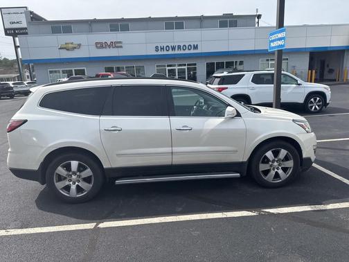 2014 Chevrolet Traverse LTZ
