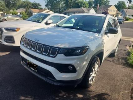 2022 Jeep Compass Latitude Lux