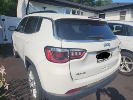2022 Jeep Compass Latitude Lux