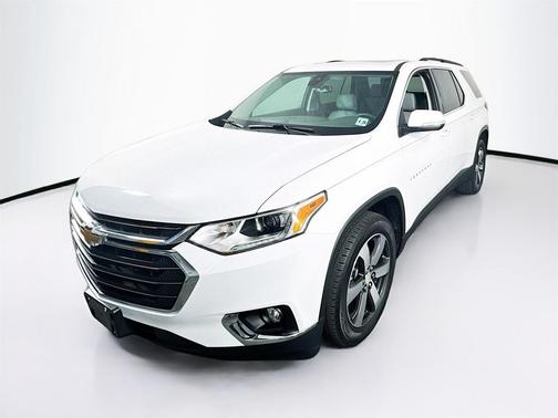 2021 Chevrolet Traverse LT Leather