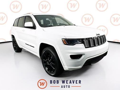 2022 Jeep Grand Cherokee Laredo