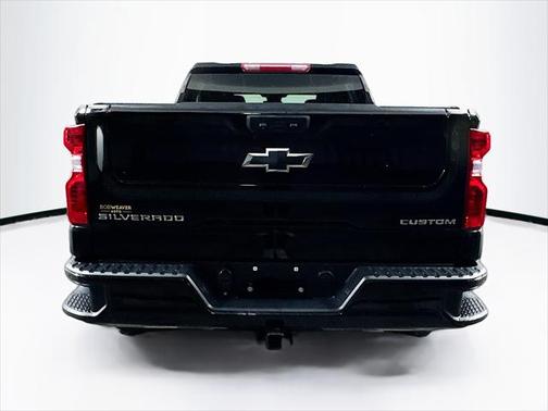 2022 Chevrolet Silverado 1500 Custom Trail Boss