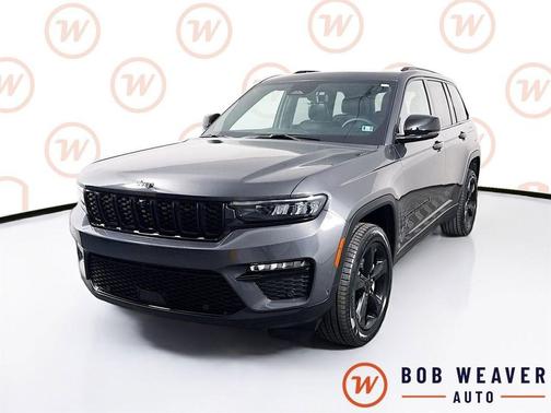 Baltic Gray Metallic Clearcoat 2024 Jeep Grand Cherokee Limited