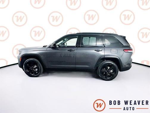 Baltic Gray Metallic Clearcoat 2024 Jeep Grand Cherokee Limited