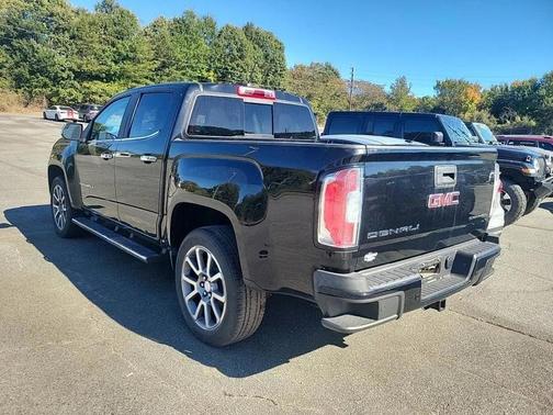 2021 GMC Canyon Denali