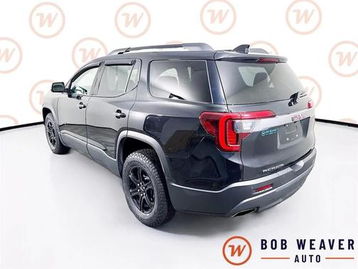 2022 GMC Acadia AT4