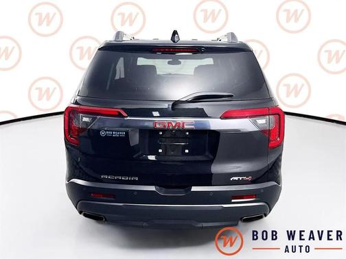 2022 GMC Acadia AT4