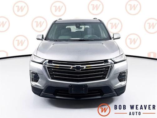 Sterling Gray Metallic 2023 Chevrolet Traverse LT Cloth