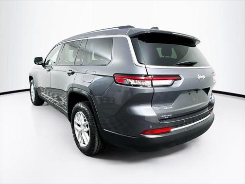 2021 Jeep Grand Cherokee L Laredo