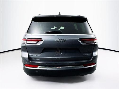 2021 Jeep Grand Cherokee L Laredo