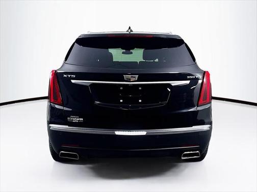 2022 Cadillac XT5 Luxury