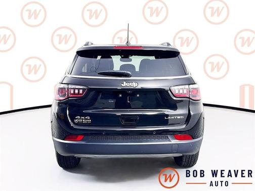 Diamond Black Crystal Pearlcoat 2024 Jeep Compass Limited