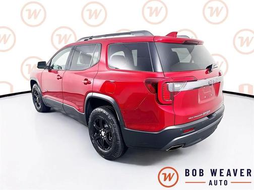 2023 GMC Acadia AWD AT4