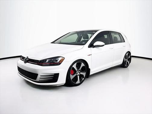 2017 Volkswagen Golf GTI 2.0T SE 4-Door