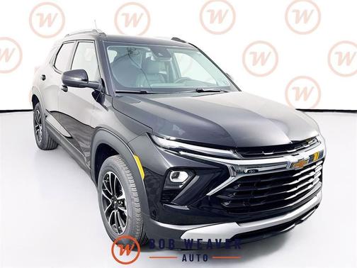 Mosaic Black Metallic 2026 Chevrolet Trailblazer LT