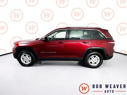 2023 Jeep Grand Cherokee Laredo