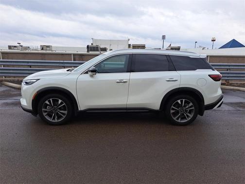 2025 INFINITI QX60 Luxe