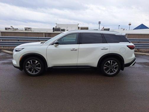 2025 INFINITI QX60 Luxe