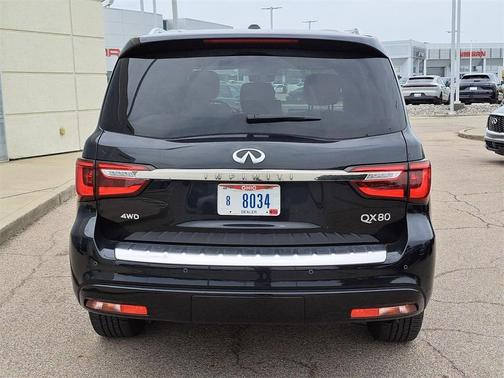 2024 INFINITI QX80 SENSORY