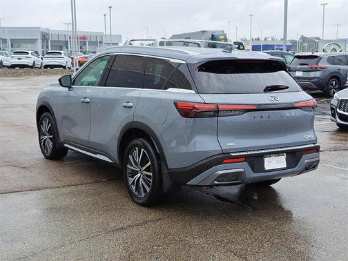 2025 INFINITI QX60 SENSORY