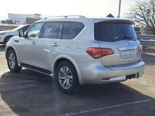 2017 INFINITI QX80 Base