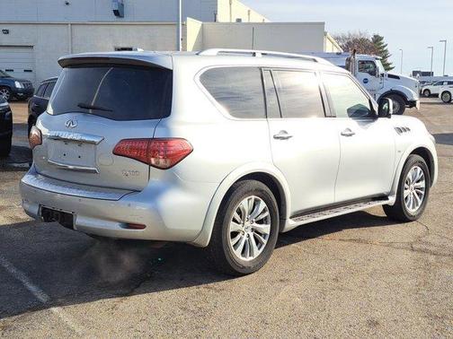 2017 INFINITI QX80 Base