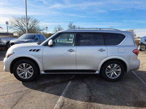 2017 INFINITI QX80 Base