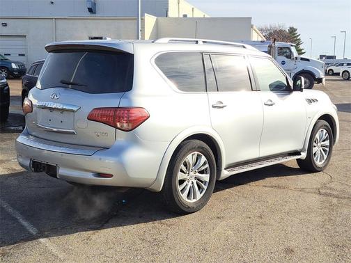2017 INFINITI QX80 Base