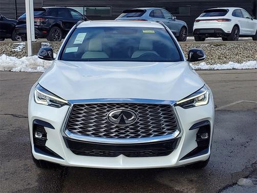 2025 INFINITI QX55 LUXE