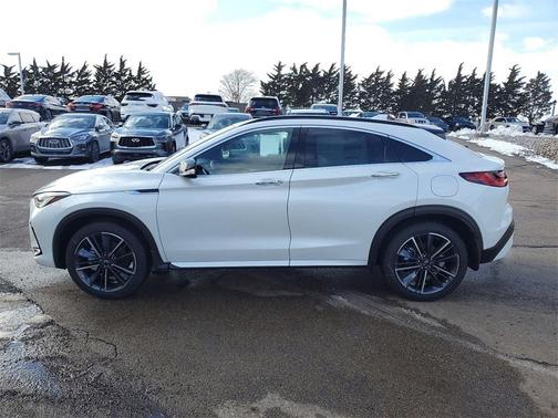 2025 INFINITI QX55 LUXE