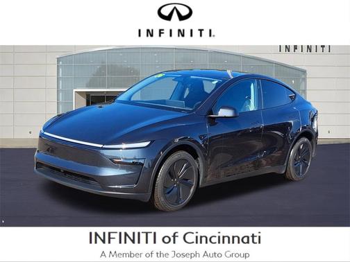 2026 Tesla Model Y PREMIUM