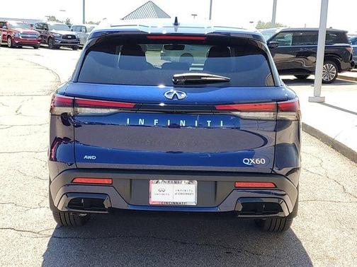 2025 INFINITI QX60 Luxe