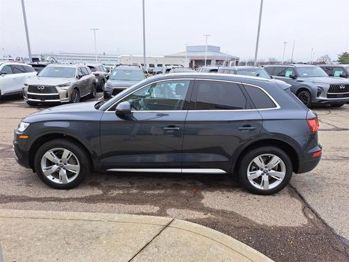 2018 Audi Q5 2.0T Premium Plus