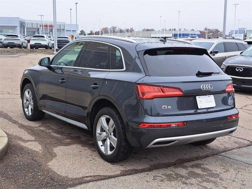 2018 Audi Q5 2.0T Premium Plus