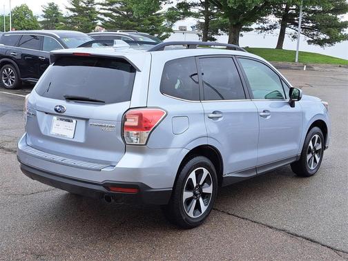 2017 Subaru Forester 2.5i Limited