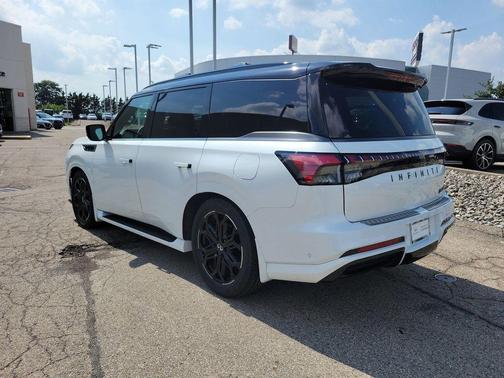 White / Black 2026 INFINITI QX80 SPORT