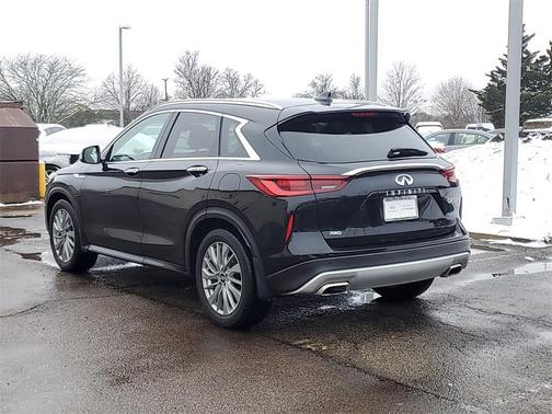 2023 INFINITI QX50 Luxe