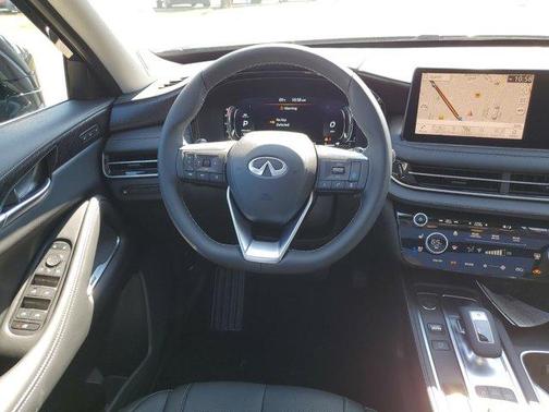2025 INFINITI QX60 SENSORY