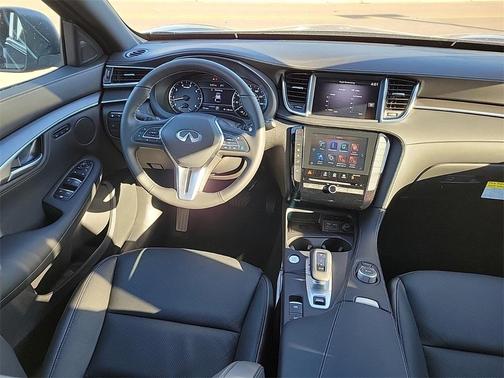 2025 INFINITI QX55 LUXE