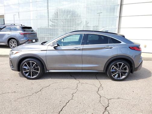 2023 INFINITI QX55 ESSENTIAL